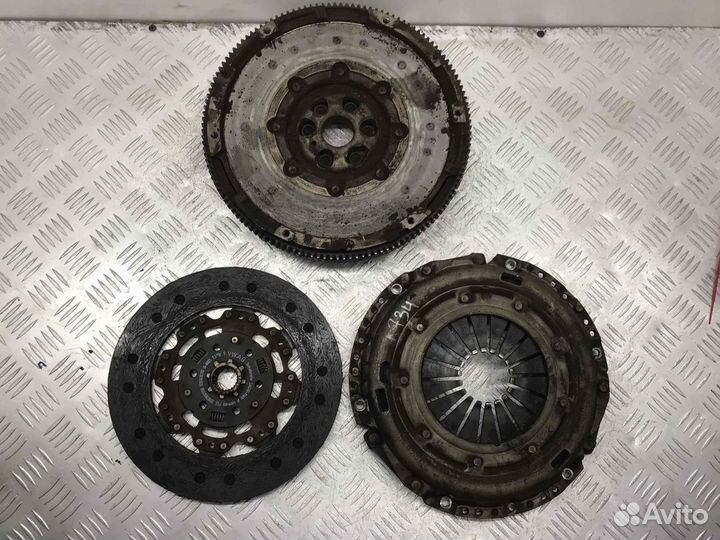 Маховик Volkswagen Passat 201878001558; 03G141031G