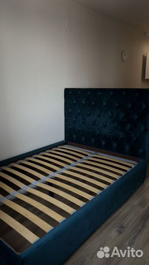 Кровать с матрасом орматек 140*200