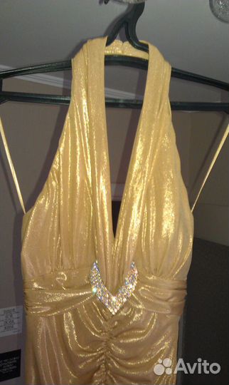 Вечернее платье
