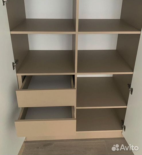 Шкаф навесной