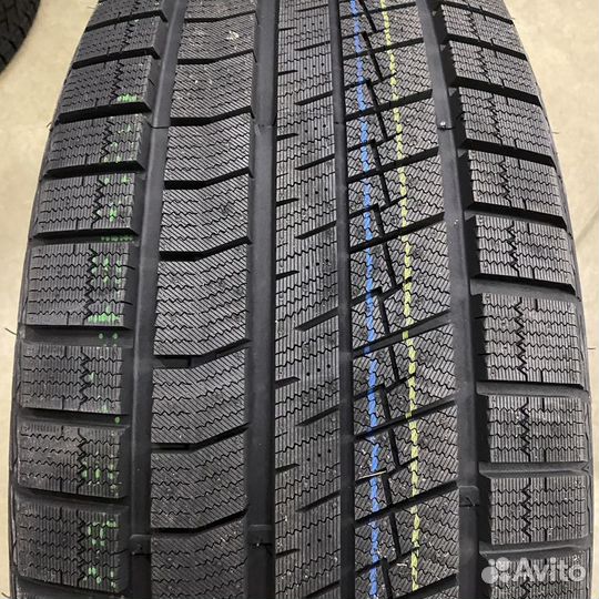 Tracmax X-Privilo S360 285/60 R18