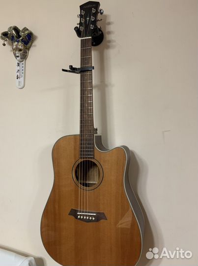 Электроакустическая гитара Parkwood