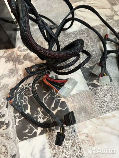 Блок питания termaltake 470w