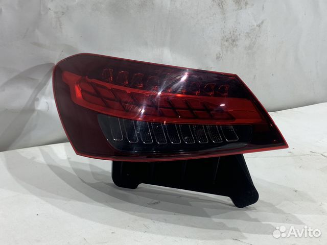 Фонарь задний левый Mercedes E class W213