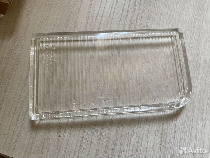 Стекло фары Противотуманной Правой Passat Vw