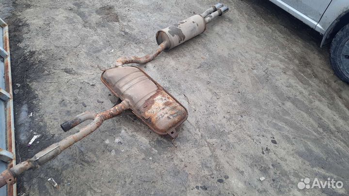 Выхлопная система Audi A4 B5 2.4 V6