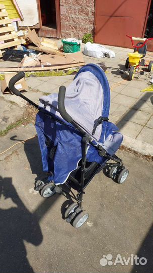 Прогулочная коляска трость