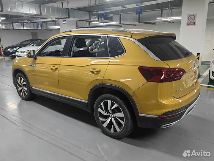 Volkswagen Tayron 2.0 AMT, 2022, 27 537 км