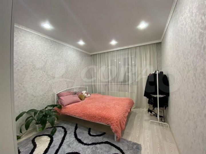 2-к. квартира, 63,8 м², 2/5 эт.