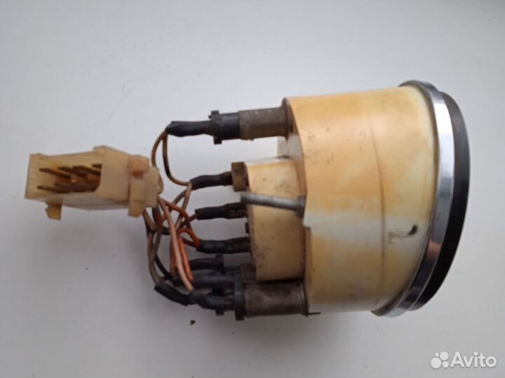 Тахометр 2106 в сборе