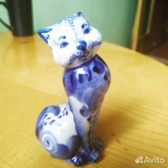 Кошка гжель