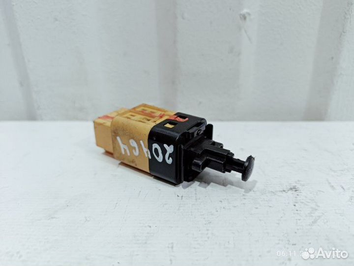 Концевик педали тормоза Chery Tiggo 8 Pro Max