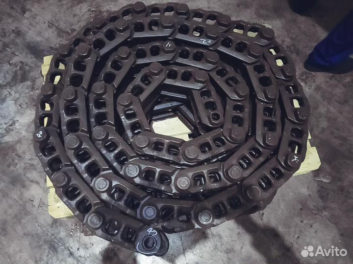 Цепь гусеничная 45L SK330-6E LC62D00004F1