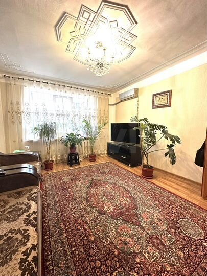 5-к. квартира, 100 м², 3/5 эт.