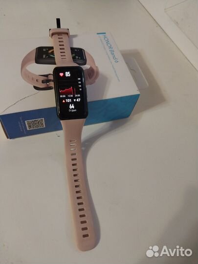 Смарт часы honor band 6