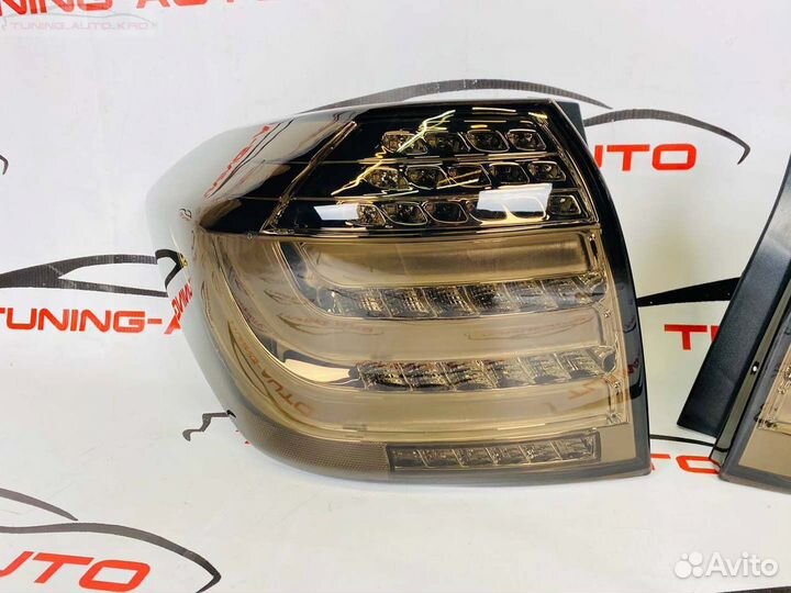 Стоп - сигналы Toyota Highlander (U40) LED U3772