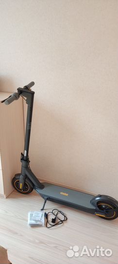 Электросамокат ninebot max g30p
