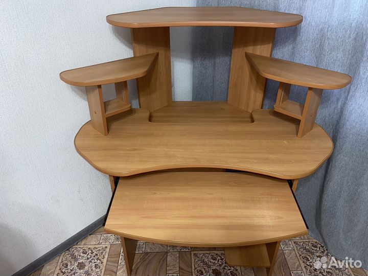 Компьютерный стол бу