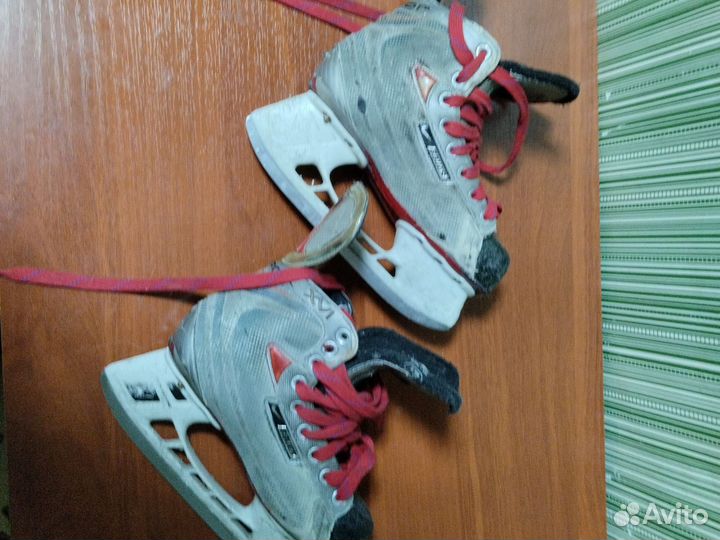 Хоккейные коньки bauer 36-38 размер