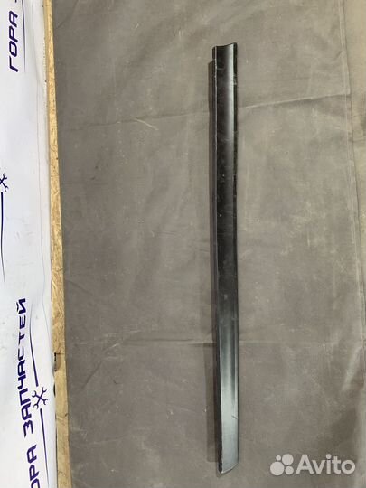 Накладка двери Nissan X-Trail 2014- 808774CM1A T32