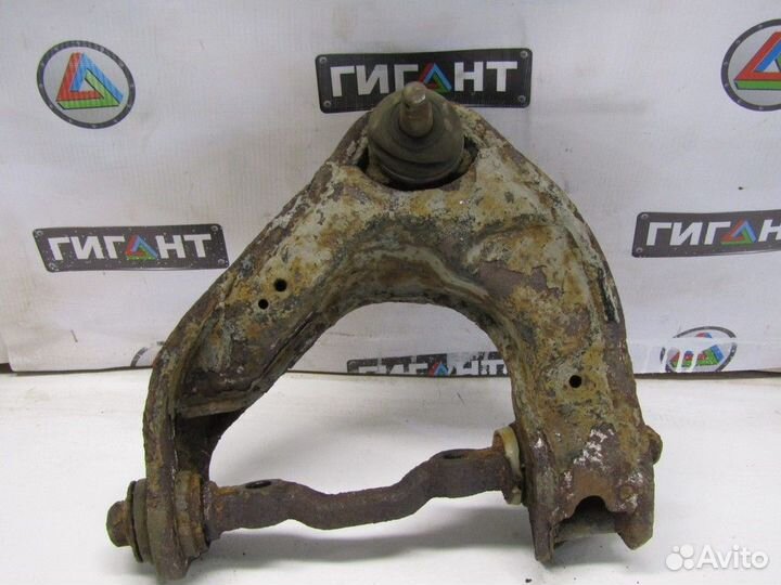 Рычаг передний верхний левый Starex H1 1997-2007