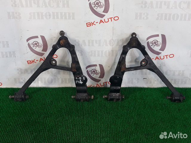 Рычаги передние нижние Cadillac Escalade 2 GMT800