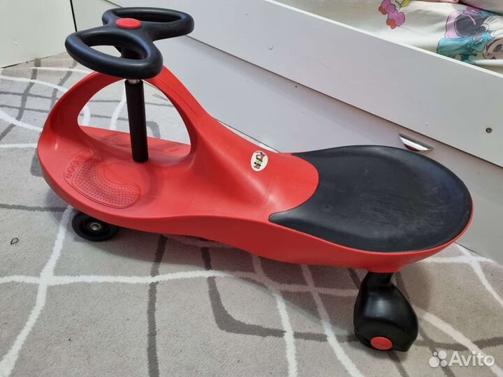 Машинка-каталка Бибикар