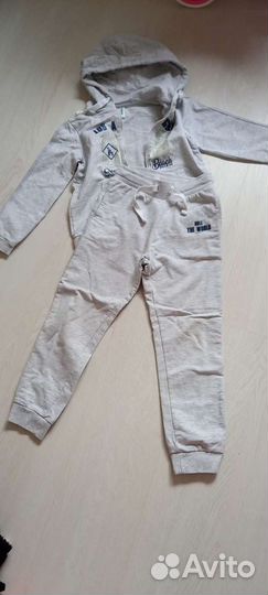 Спортивная одежда для девочки