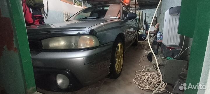 Subaru Legacy 2.2 МТ, 1996, 346 000 км