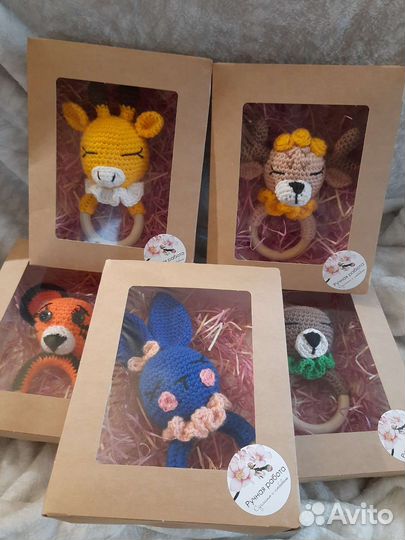 Вязаные гремелки для деток