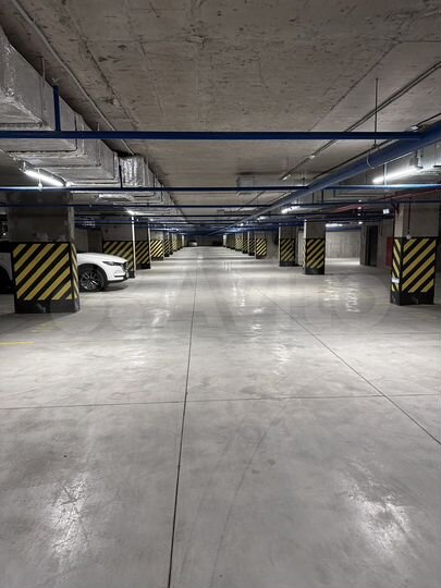 Машиноместо, 13 м²