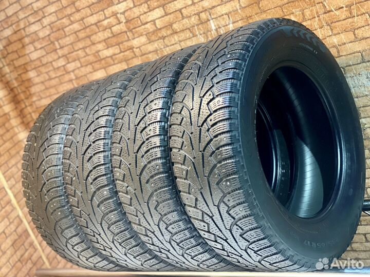 Nokian Tyres Nordman 5 235/65 R17