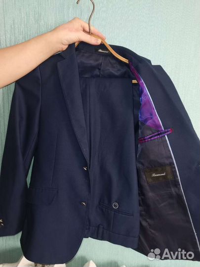 Школьный костюм