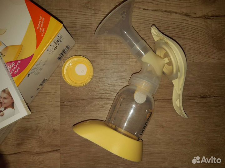 Молокоотсос medela ручной