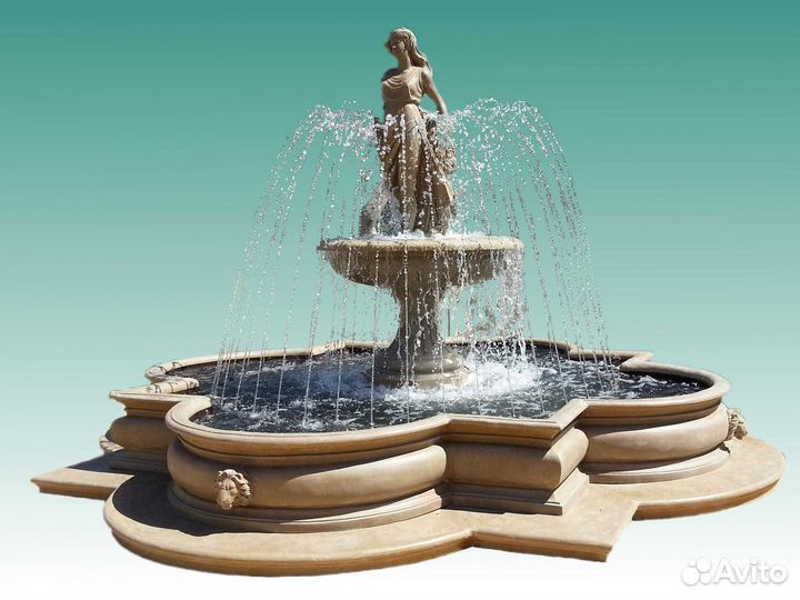 Классический фонтан с чашей