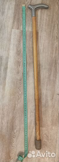 Трость для ходьбы деревянная