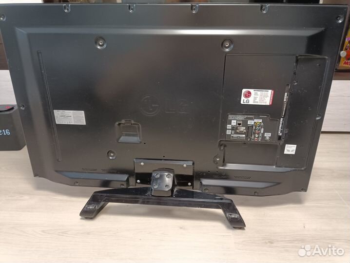 Телевизор LG 47LM585T