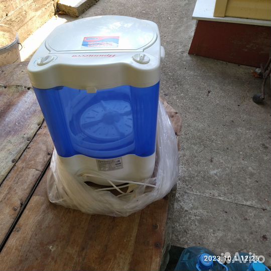 Продам стиральную машинку