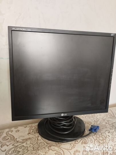 Монитор LG 20 дюймов