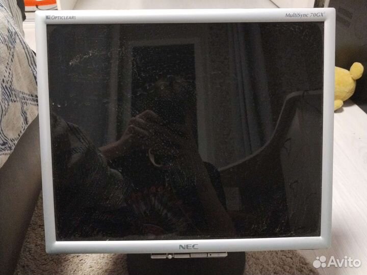 Монитор NEC MultiSync 70GX2