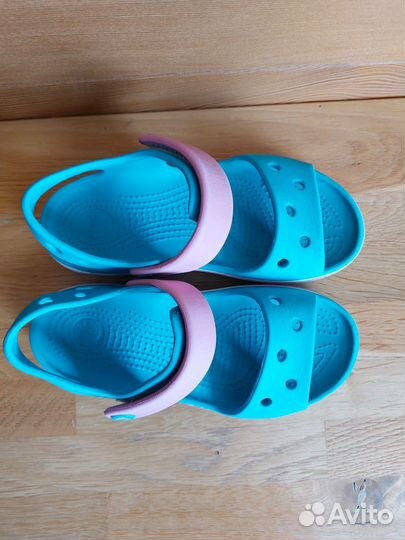 Сандалии crocs c11 для девочки