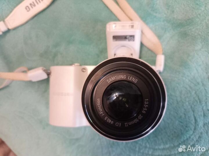 Фотоаппарат Самсунг NX 1000