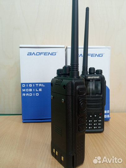 Комплект раций Baofeng DM-1701