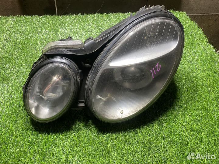 Фара Mercedes W211