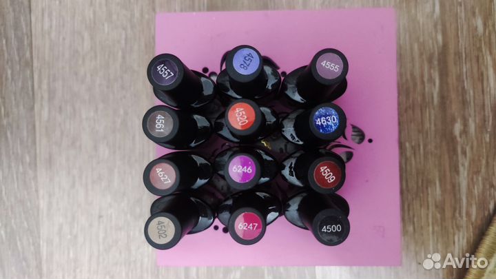 Гель лак для ногтей