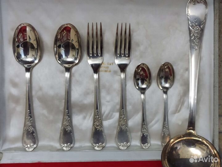 Набор столовых приборов