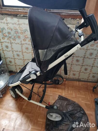 Прогулочная коляска petite star