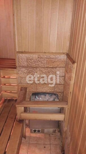 Коттедж 414 м² на участке 10,3 сот.