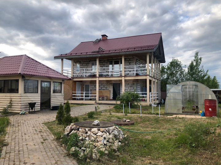 Дом 200 м² на участке 15 сот.