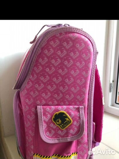 Рюкзак школьный